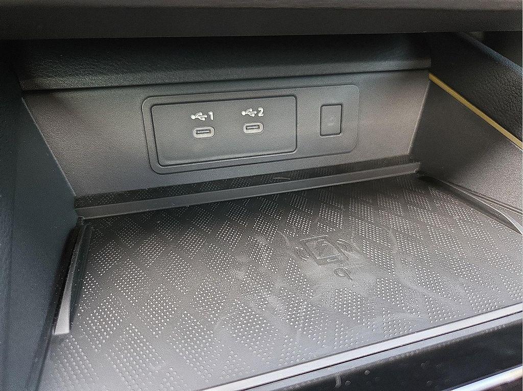 new 2025 Nissan Murano car, priced at $40,849