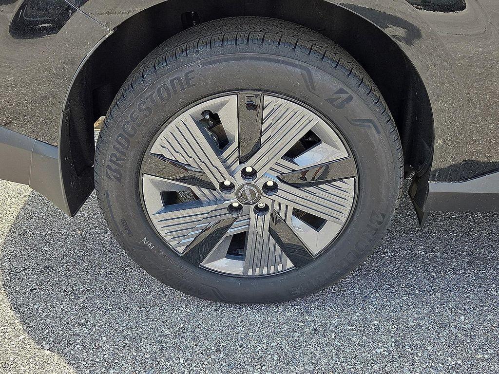 new 2025 Nissan Murano car, priced at $40,849