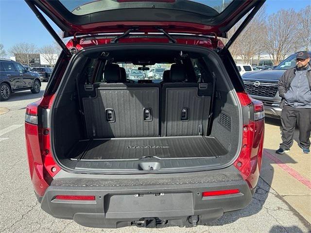 new 2025 Nissan Pathfinder car, priced at $40,753