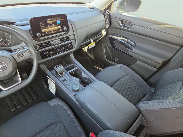 new 2025 Nissan Pathfinder car, priced at $36,915
