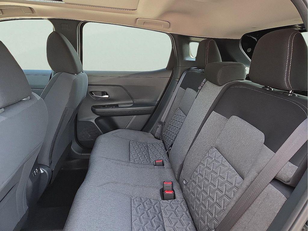 new 2025 Nissan Kicks car, priced at $27,239