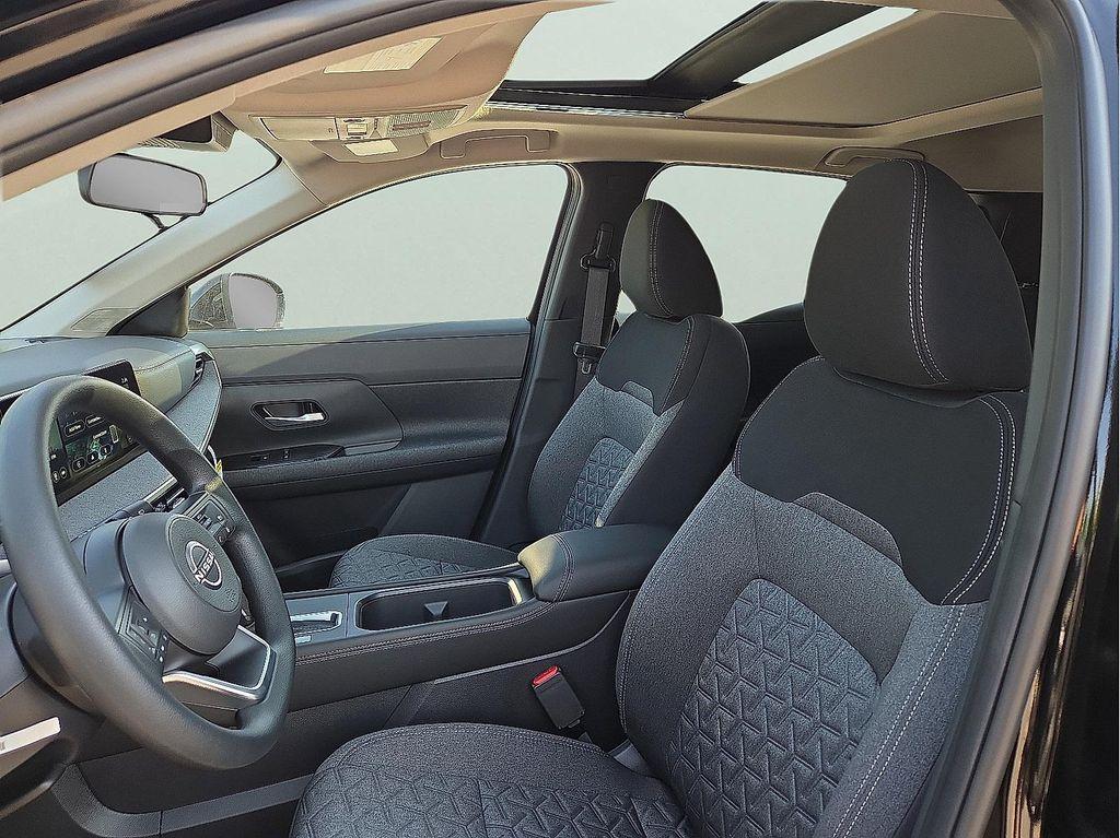 new 2025 Nissan Kicks car, priced at $27,239