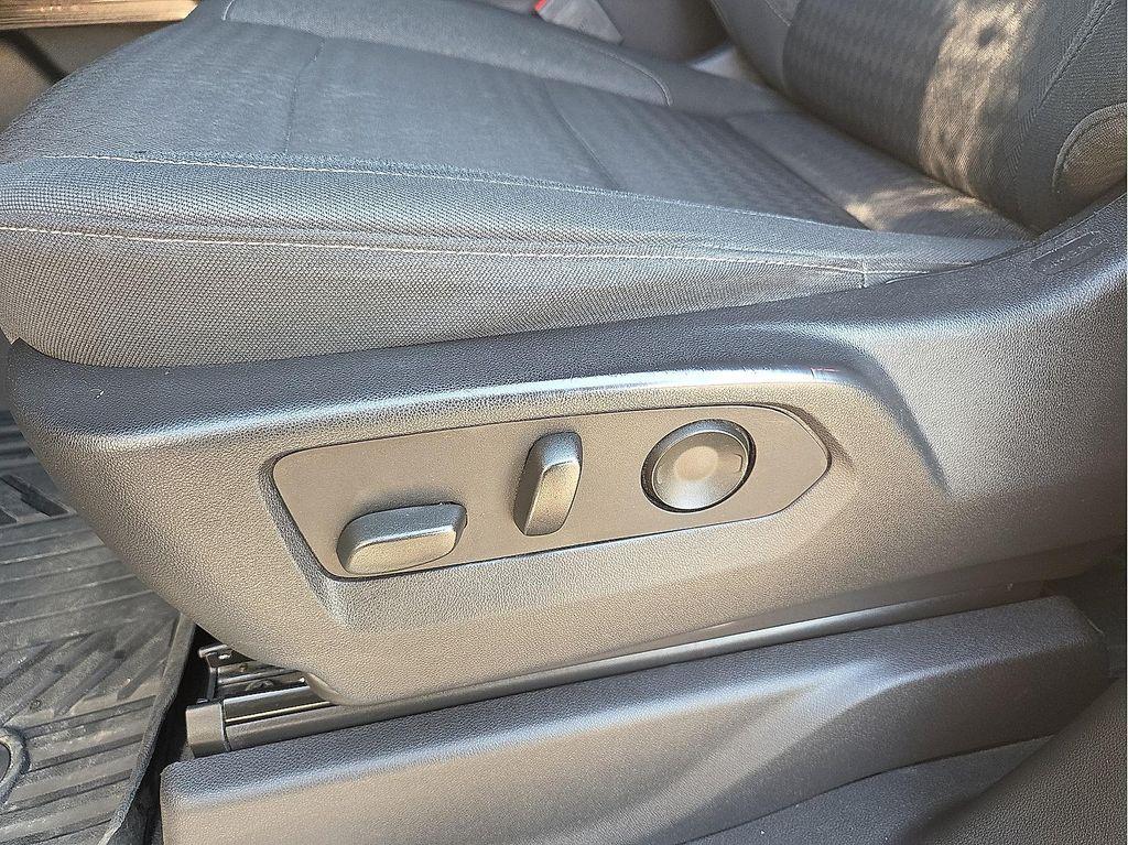 used 2022 Chevrolet Silverado 1500 car, priced at $41,498