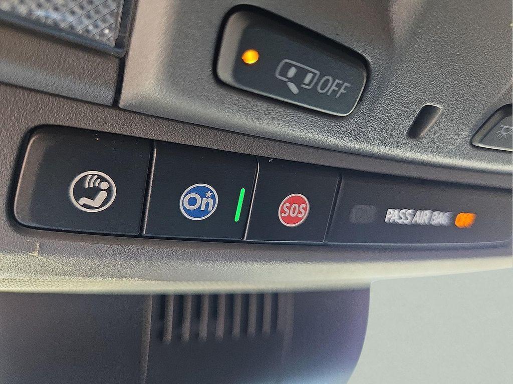 used 2022 Chevrolet Silverado 1500 car, priced at $41,498