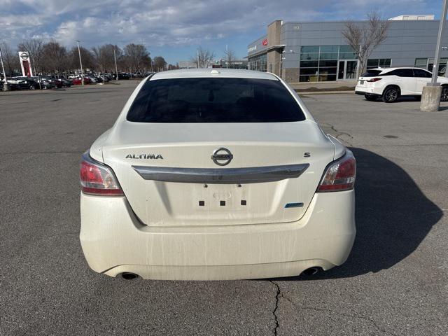 used 2014 Nissan Altima car, priced at $6,624