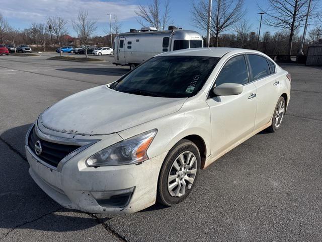 used 2014 Nissan Altima car, priced at $6,624