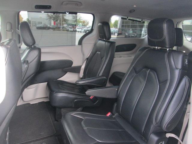 used 2022 Chrysler Pacifica car, priced at $23,899