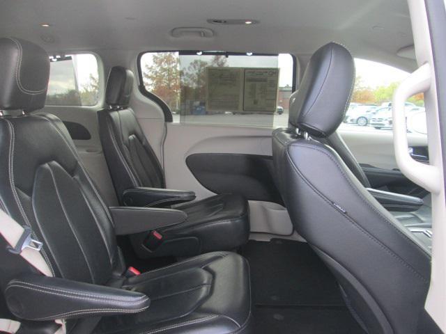 used 2022 Chrysler Pacifica car, priced at $23,899