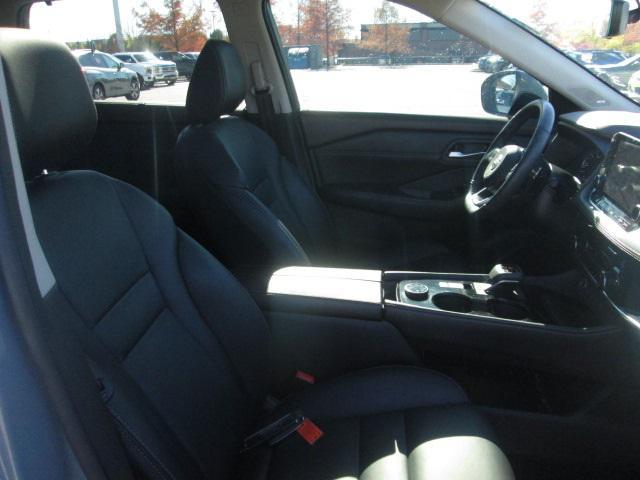 used 2023 Nissan Rogue car, priced at $30,556