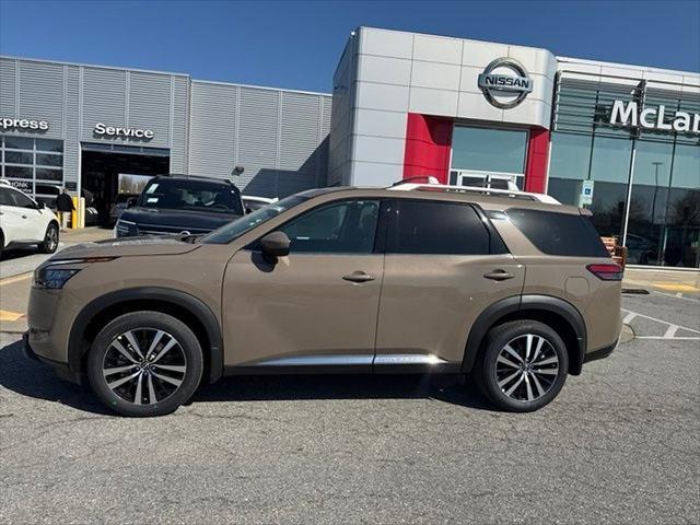 new 2025 Nissan Pathfinder car, priced at $47,222