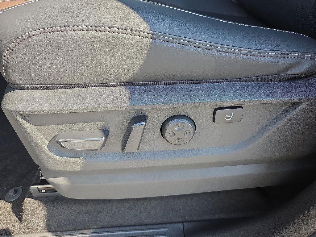 new 2026 Nissan Armada car, priced at $88,325