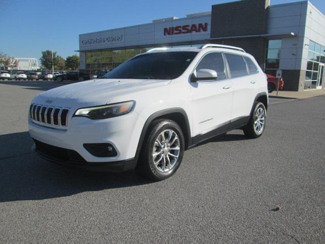 used 2019 Jeep Cherokee car, priced at $17,399