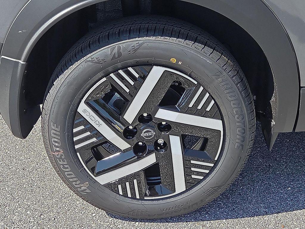 new 2026 Nissan Kicks car, priced at $26,950