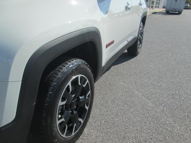 used 2023 Jeep Renegade car, priced at $23,826