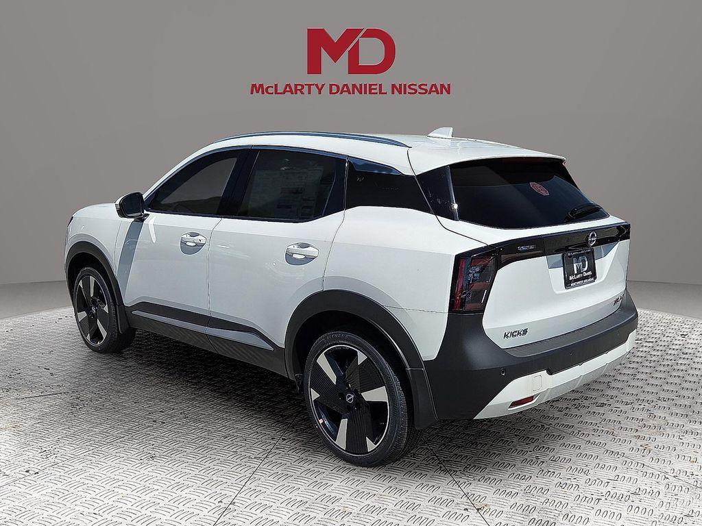 new 2025 Nissan Kicks car, priced at $27,511