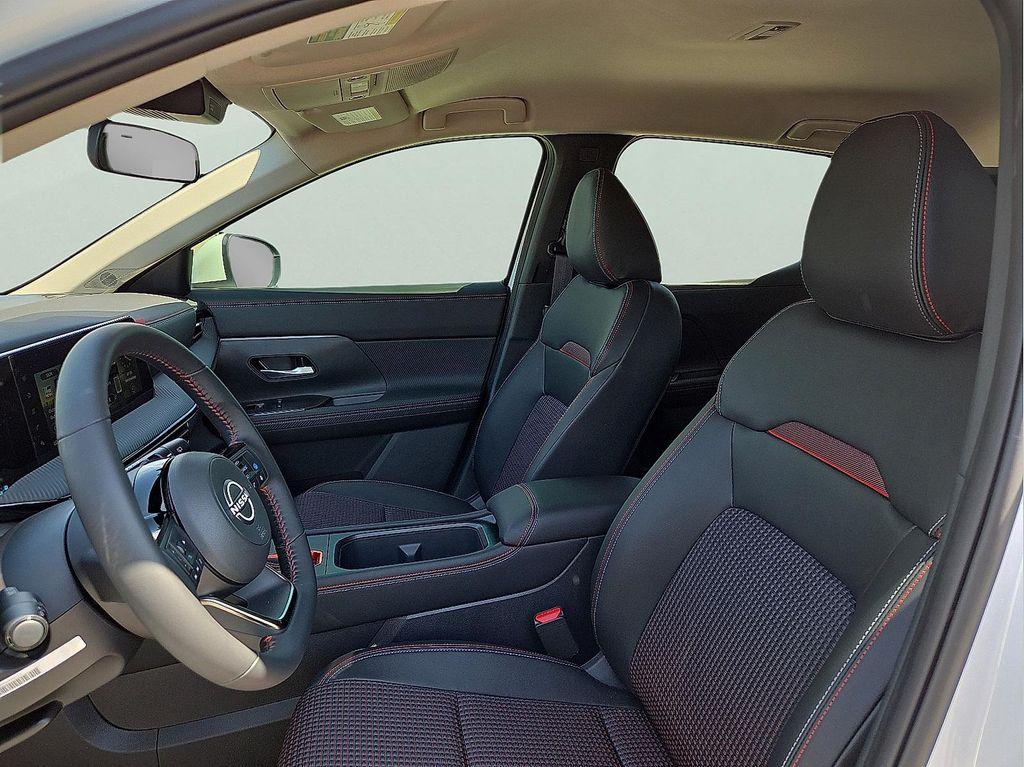 new 2025 Nissan Kicks car, priced at $27,511