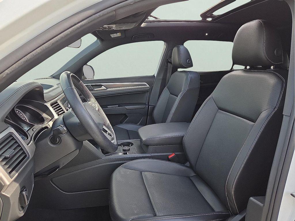 used 2020 Volkswagen Atlas Cross Sport car, priced at $23,999