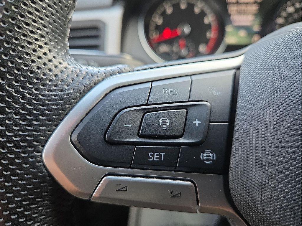 used 2020 Volkswagen Atlas Cross Sport car, priced at $23,999