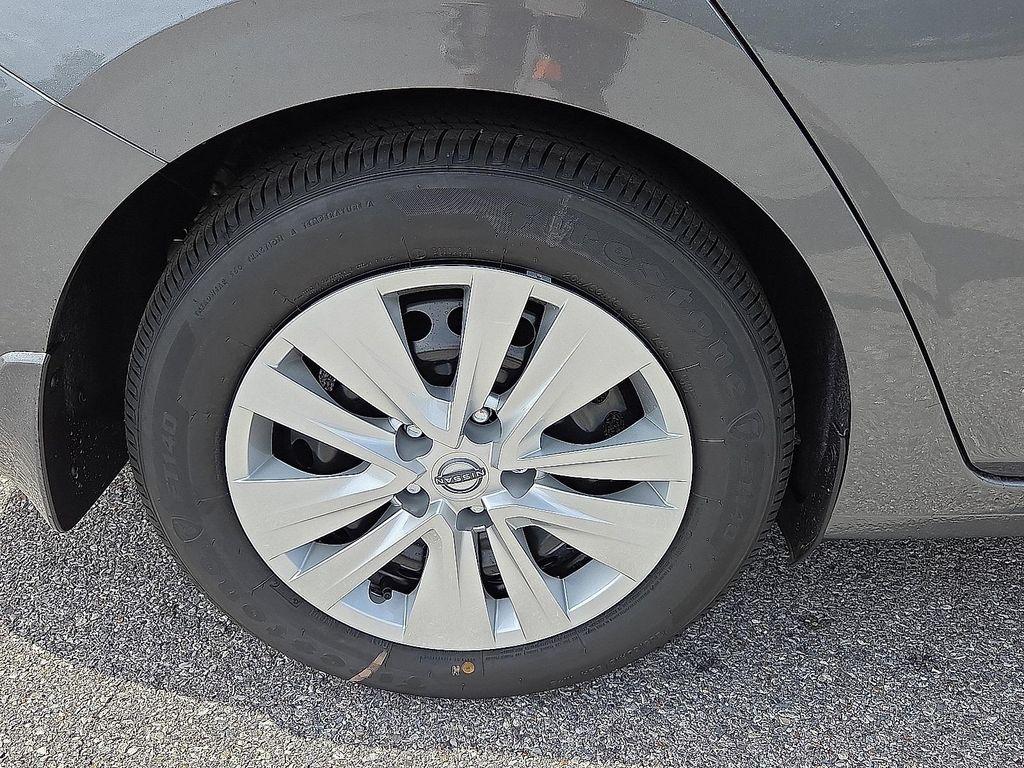 new 2025 Nissan Sentra car, priced at $22,142