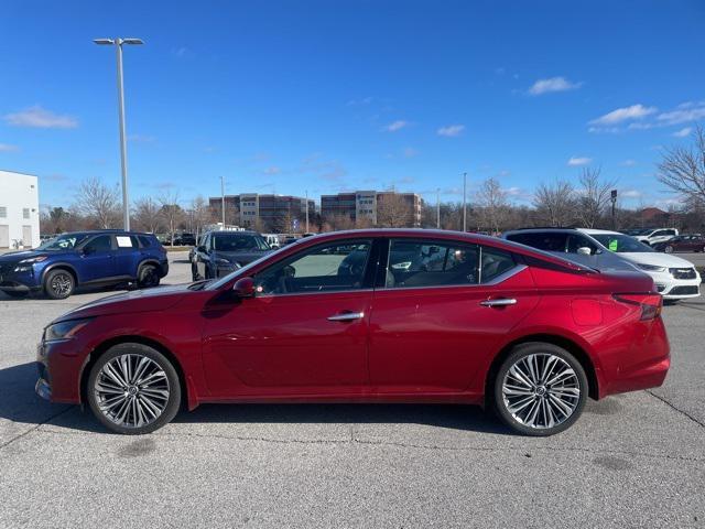 used 2023 Nissan Altima car, priced at $29,899