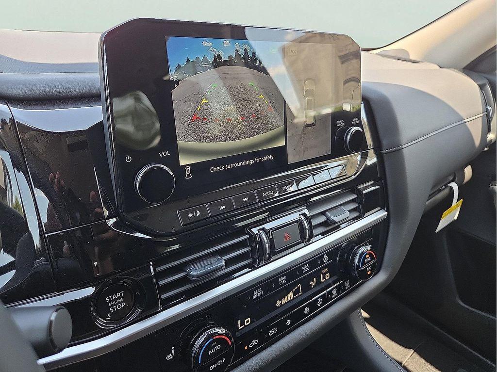 new 2025 Nissan Pathfinder car, priced at $43,825