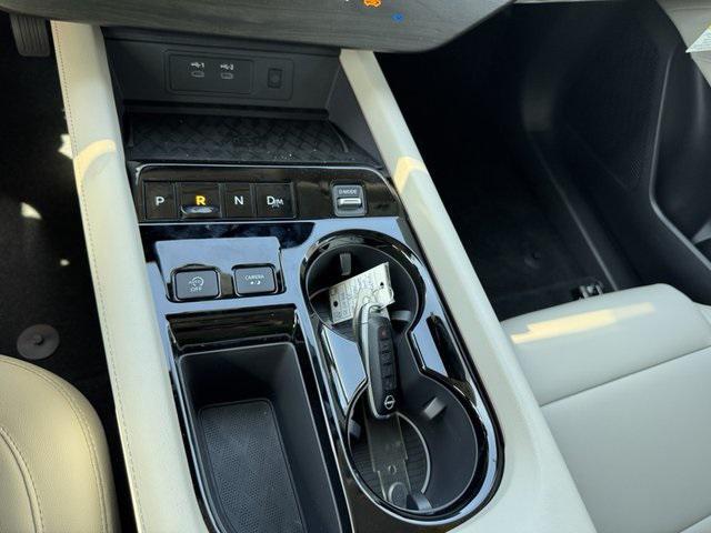 new 2025 Nissan Murano car, priced at $51,975