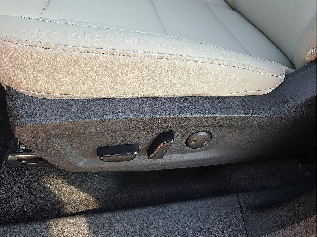 new 2025 Nissan Murano car, priced at $49,317