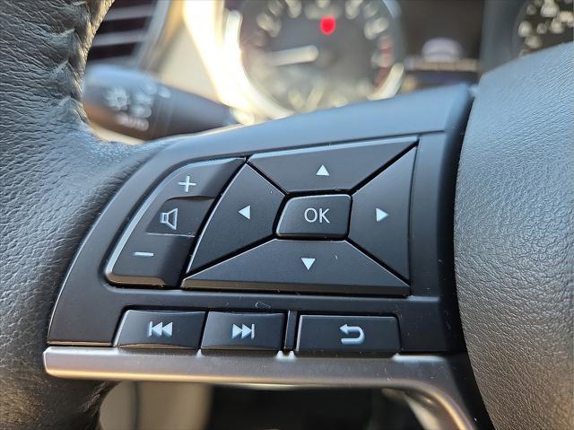 used 2019 Nissan Rogue car, priced at $19,998
