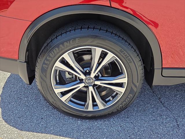 used 2019 Nissan Rogue car, priced at $19,998