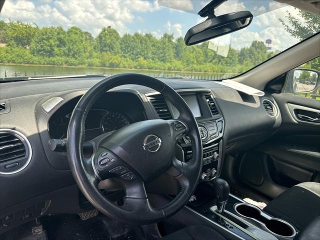 used 2019 Nissan Pathfinder car, priced at $17,115