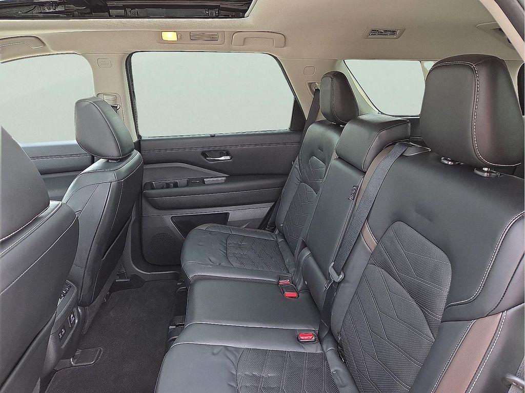 used 2022 Nissan Pathfinder car, priced at $34,359