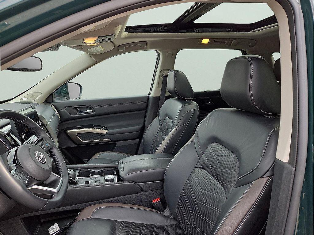 used 2022 Nissan Pathfinder car, priced at $34,359