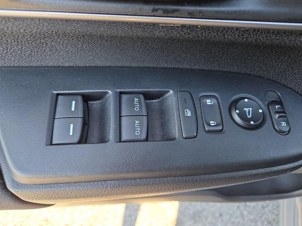 used 2022 Honda CR-V car, priced at $25,598