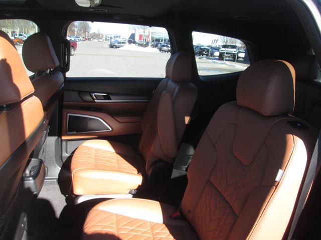 used 2024 Kia Telluride car, priced at $44,699