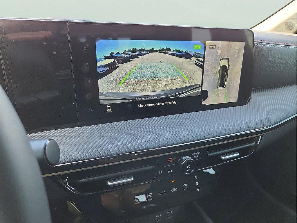 new 2025 Nissan Kicks car, priced at $28,237