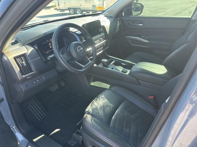 used 2023 Nissan Pathfinder car, priced at $39,899