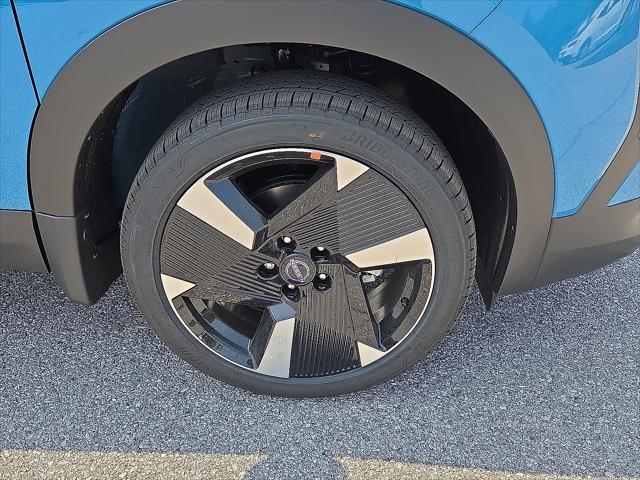 new 2025 Nissan Kicks car, priced at $30,003
