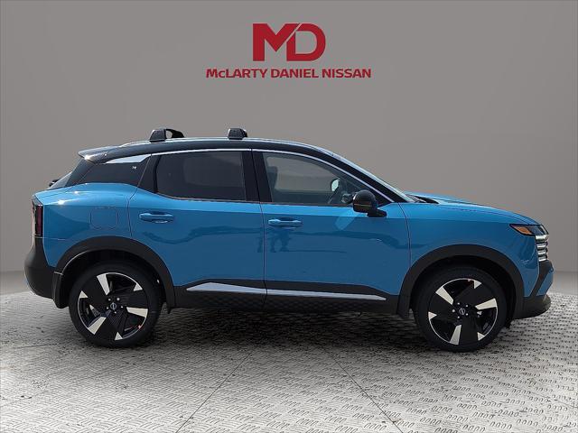 new 2025 Nissan Kicks car, priced at $30,003