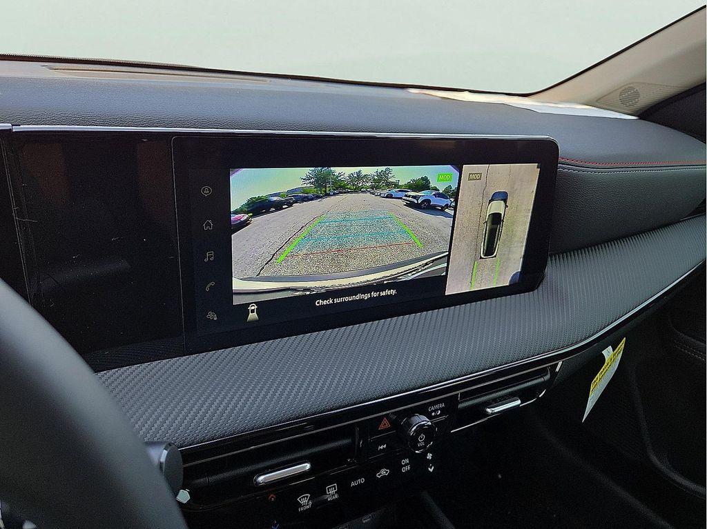 new 2025 Nissan Kicks car, priced at $27,962