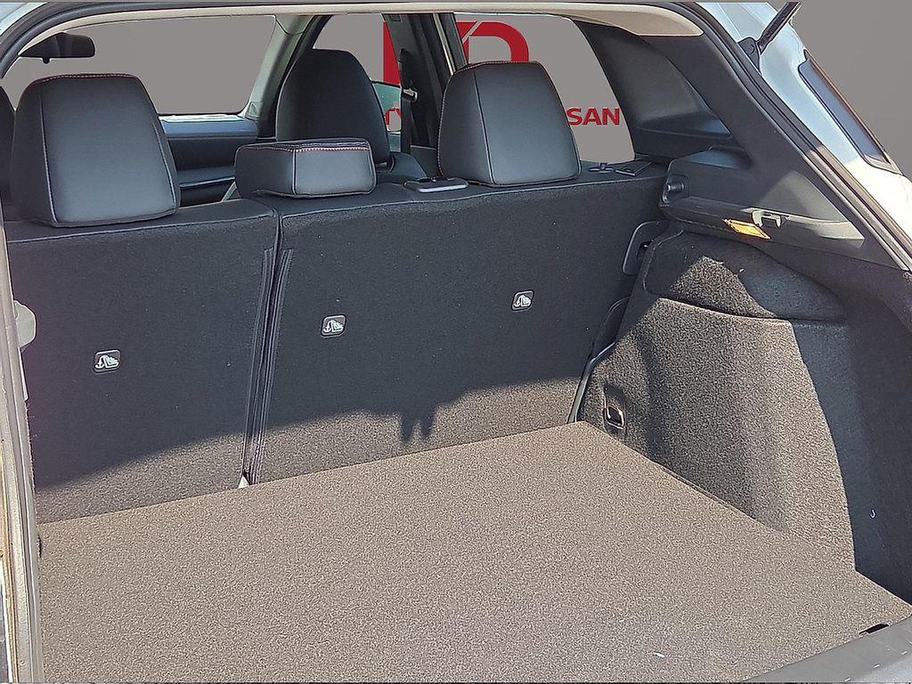 new 2025 Nissan Kicks car, priced at $27,962