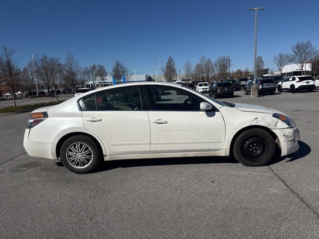 used 2009 Nissan Altima car, priced at $6,899