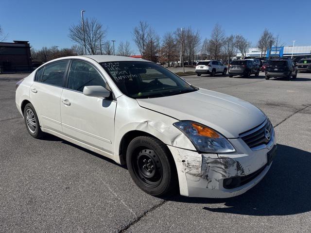 used 2009 Nissan Altima car, priced at $6,899