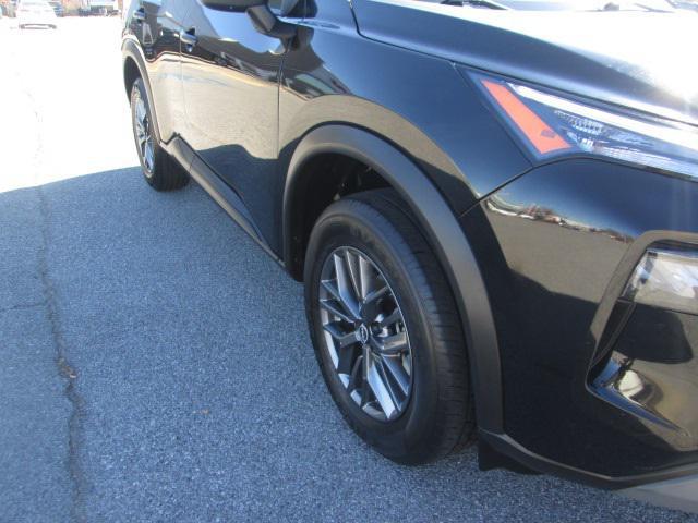 used 2023 Nissan Rogue car, priced at $22,449