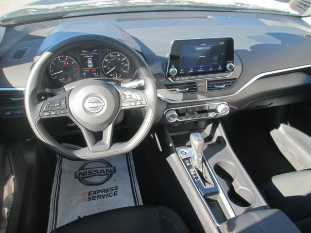 new 2025 Nissan Altima car, priced at $27,750