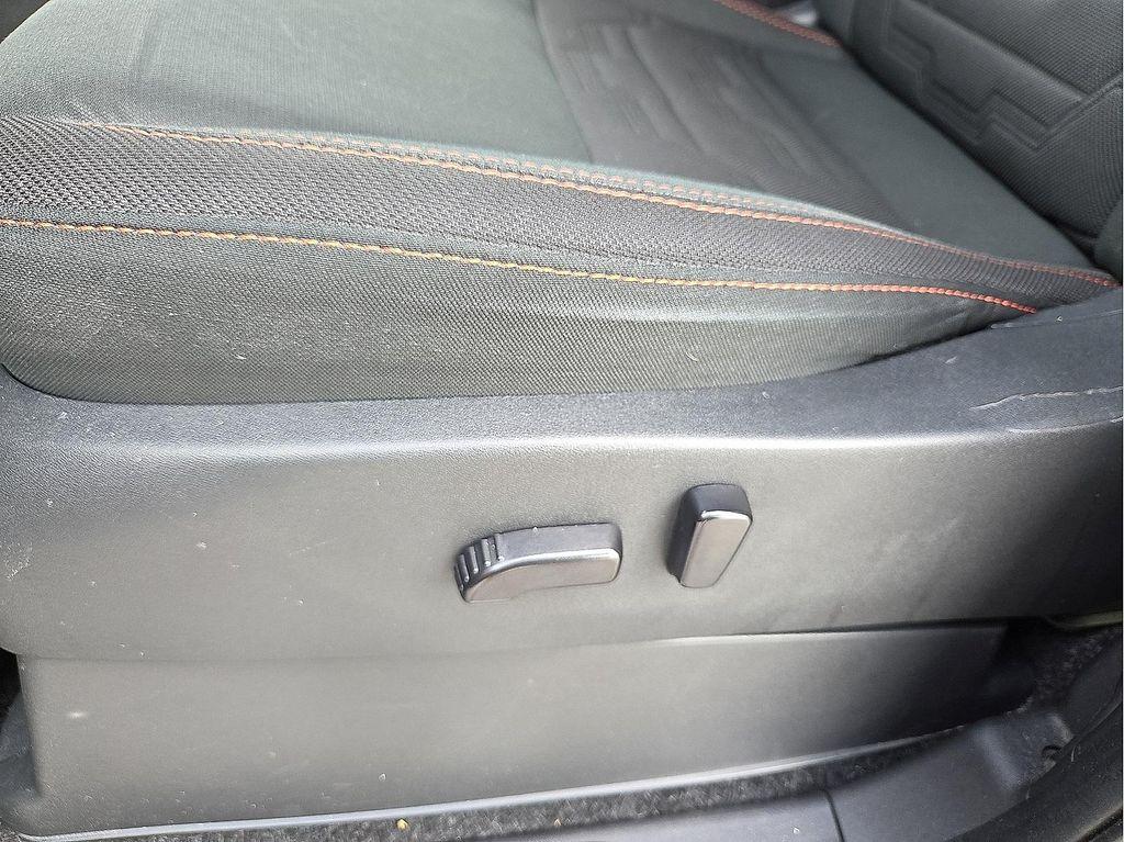 used 2023 Nissan Frontier car, priced at $31,299