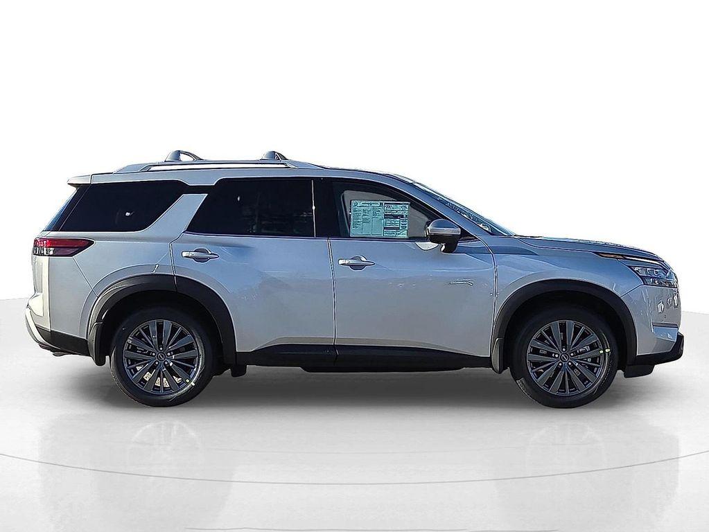 new 2025 Nissan Pathfinder car, priced at $45,300