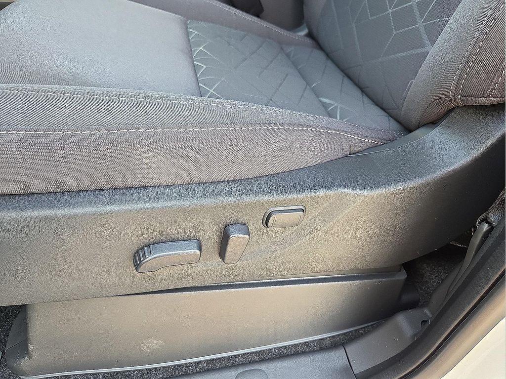 new 2026 Nissan Frontier car, priced at $40,194