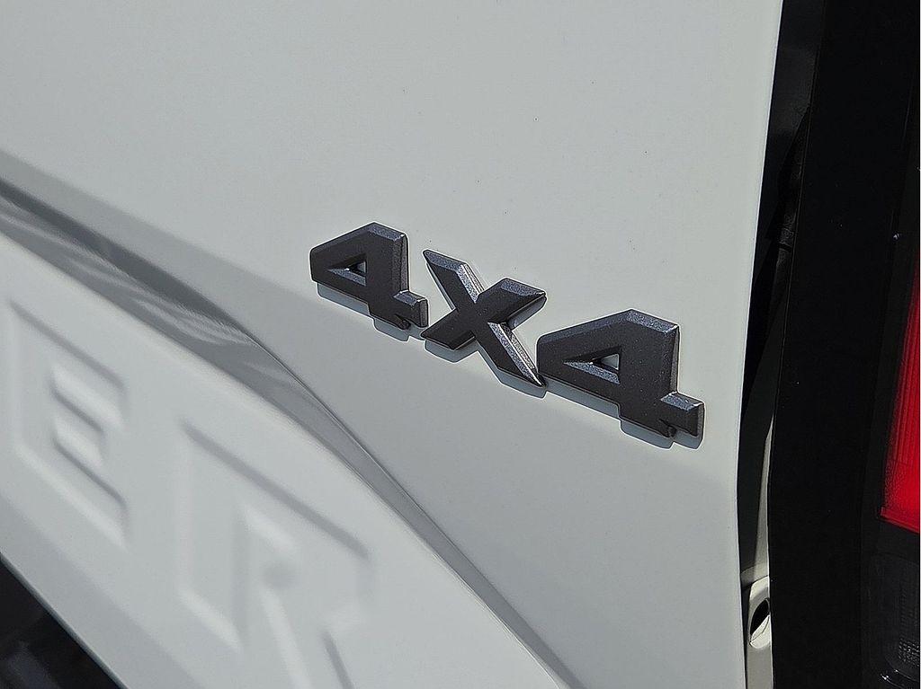 new 2026 Nissan Frontier car, priced at $40,194