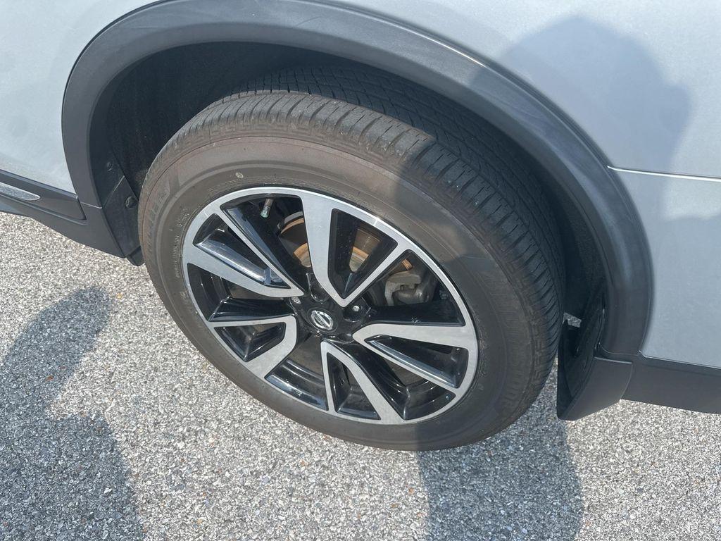 used 2018 Nissan Rogue car, priced at $14,497