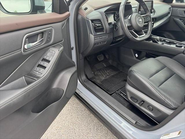 used 2021 Nissan Rogue car, priced at $28,036